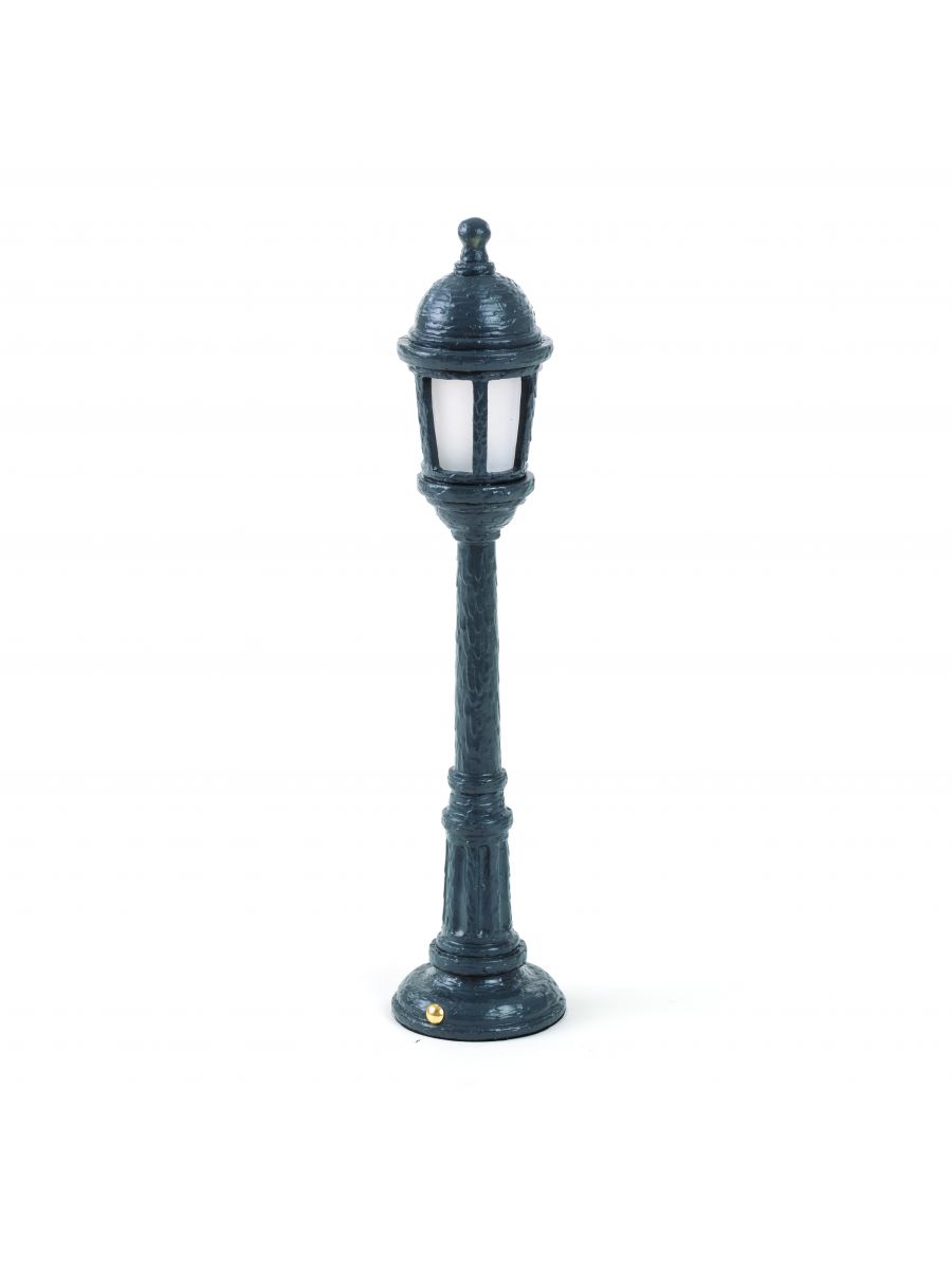 Street Lamp Dining Grey