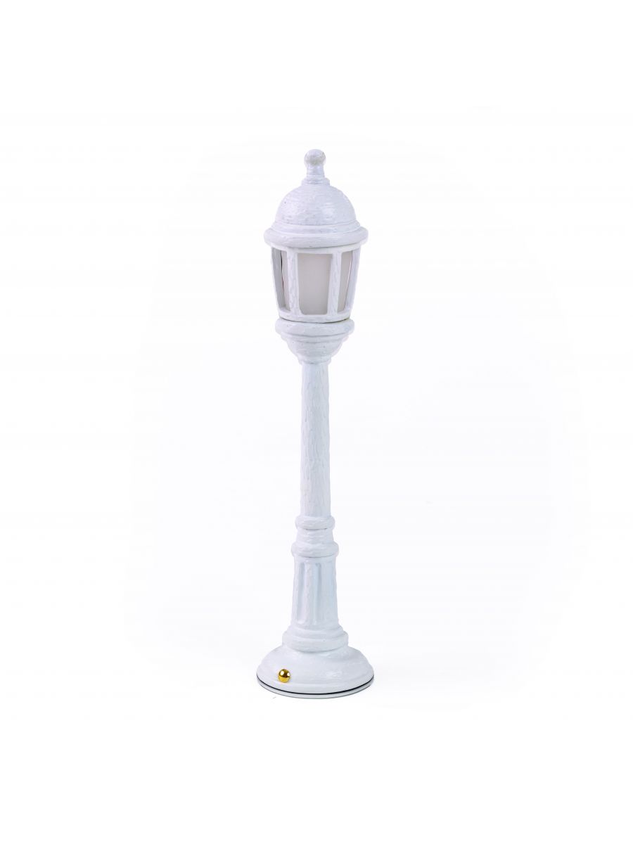 Street Lamp Dining White