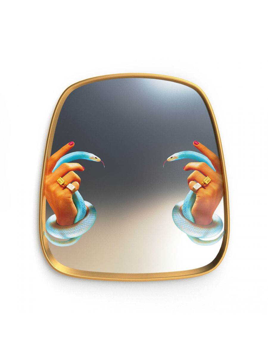 Mani mirror with snakes
