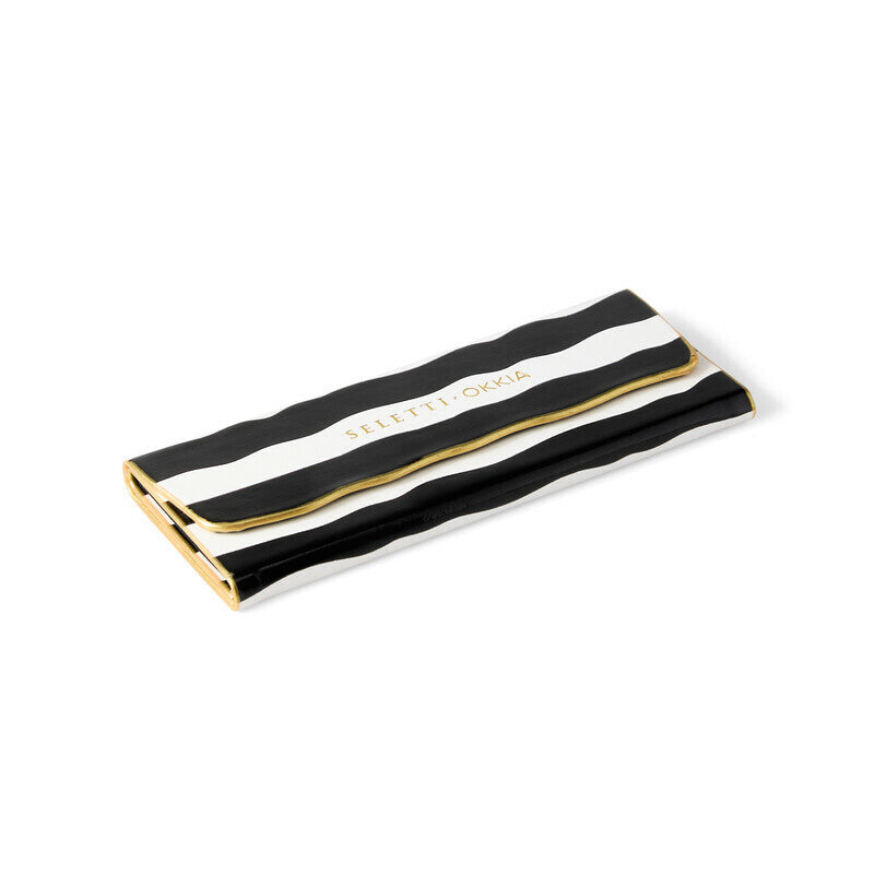 DAKOTA SELETTI X OKKIA