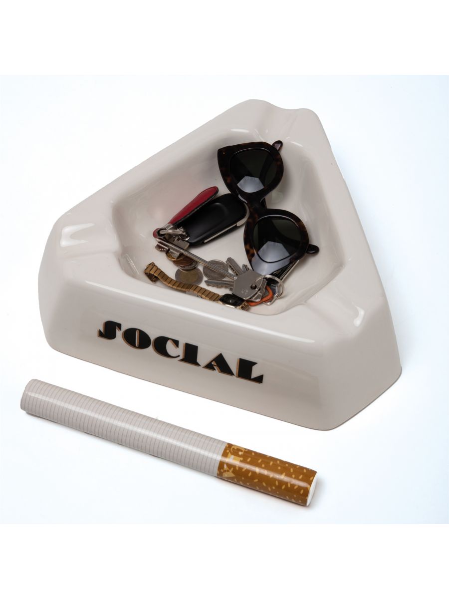 Social smokers